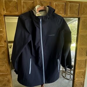 Vineyard Vines Navy Raincoat with Light Blue Trim